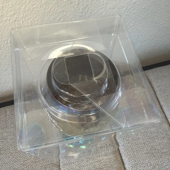 Welcome to Fabulous Las Vegas Nevada Colored Wine Glass - Picture 11 of 15